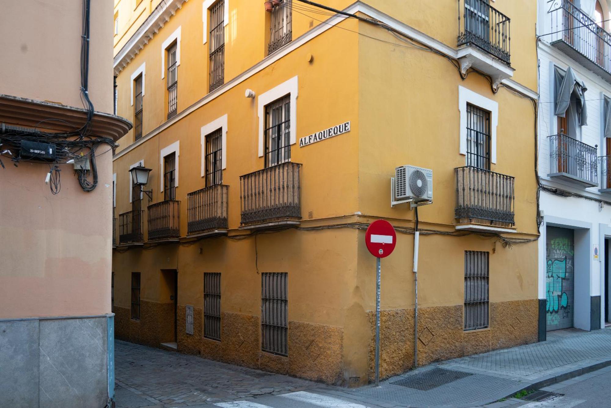 Apartamentos Alfaqueque B Sevilla Exterior foto